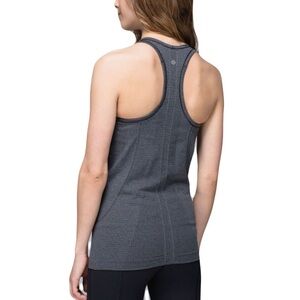Lululemon Run: Swiftly Tech Racerback
Black / Grey Sz 4